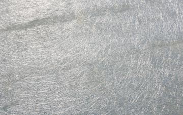 Hawthorns laminate fibreglass or shingles?